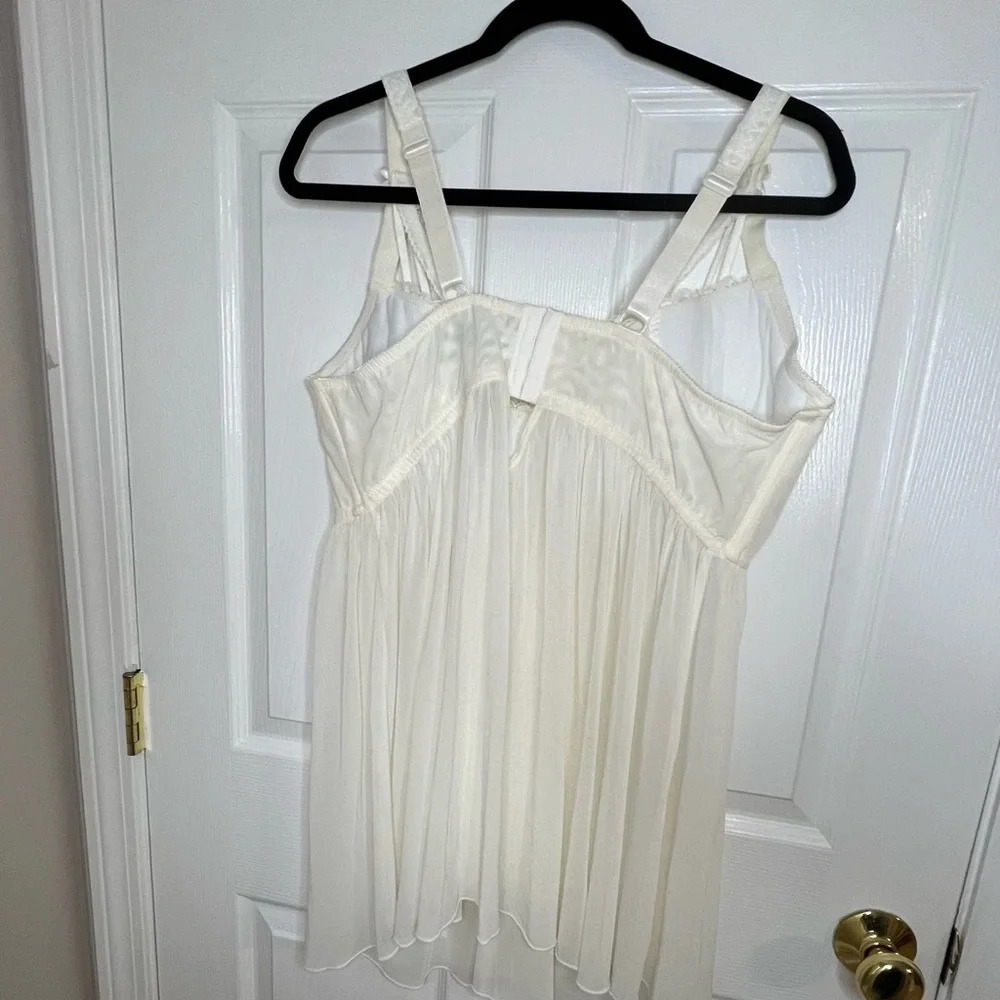 ☘️ NWOT City Chic Hips & Curves Eve Strappy Babydoll- Ivory Size 22 - Picture 2 of 7